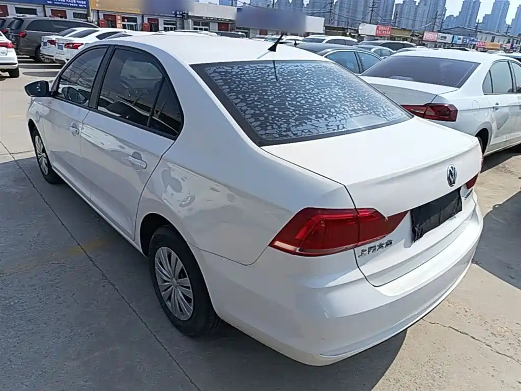 Santana 1.5 L Auto Style