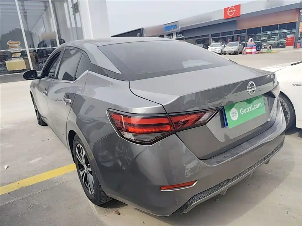 Sylphy 1.6 L XL CVT Joy