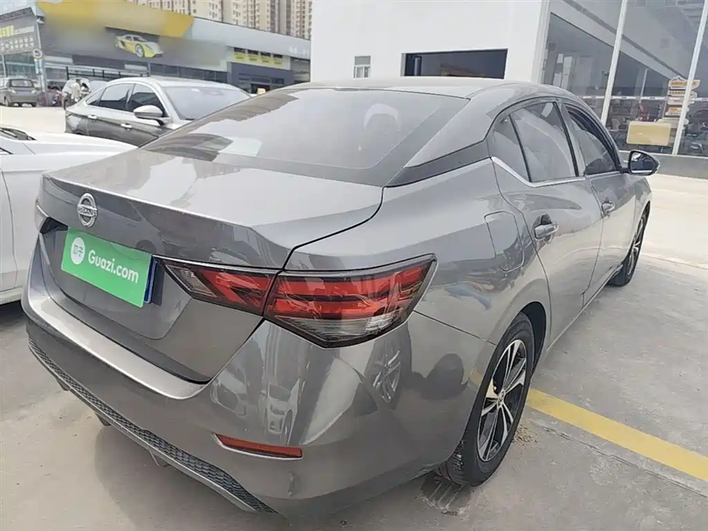 Sylphy 1.6 L XL CVT Joy