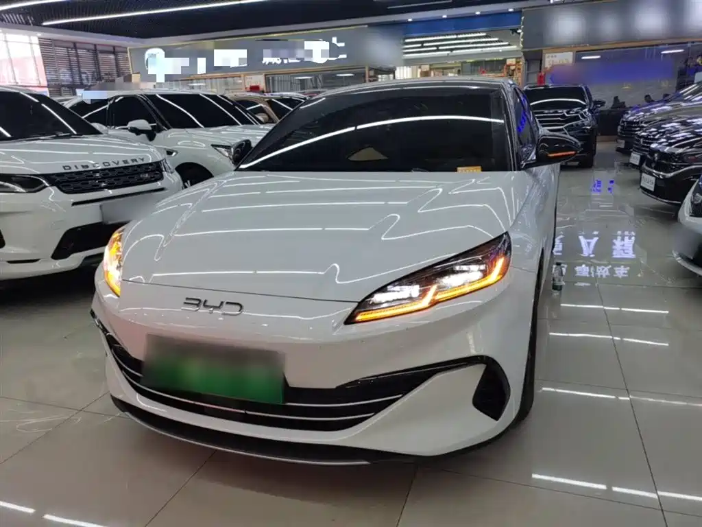 Seal 06 DM-i 80 KM Luxury