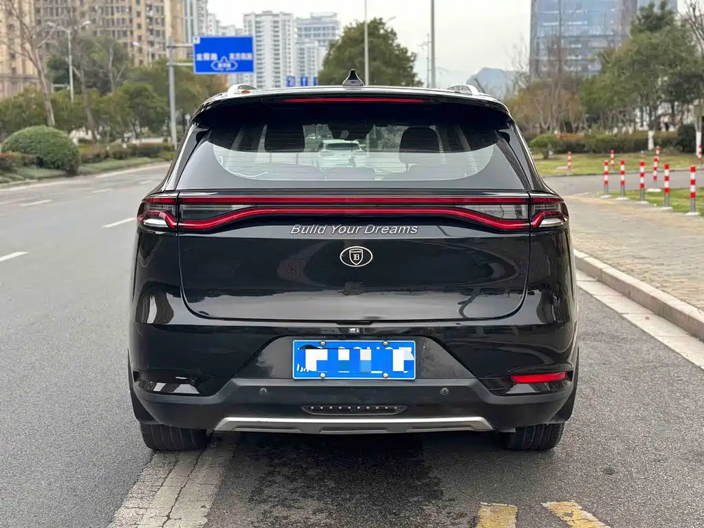 Tang 唐 2018款 2.0 T 自动智联尊荣型 5座 国V