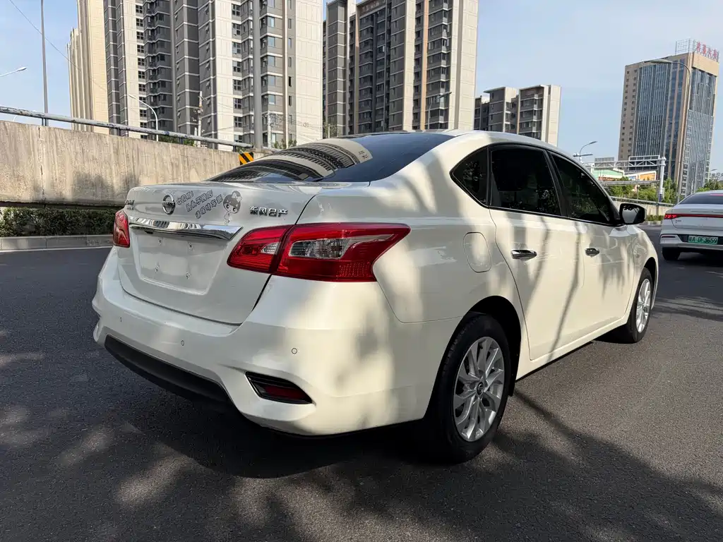 Sylphy Classic 1.6 XL CVT Luxury