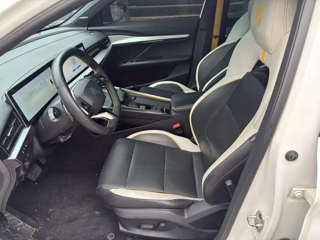 MG5 Scorpio 1.5 T Luxury