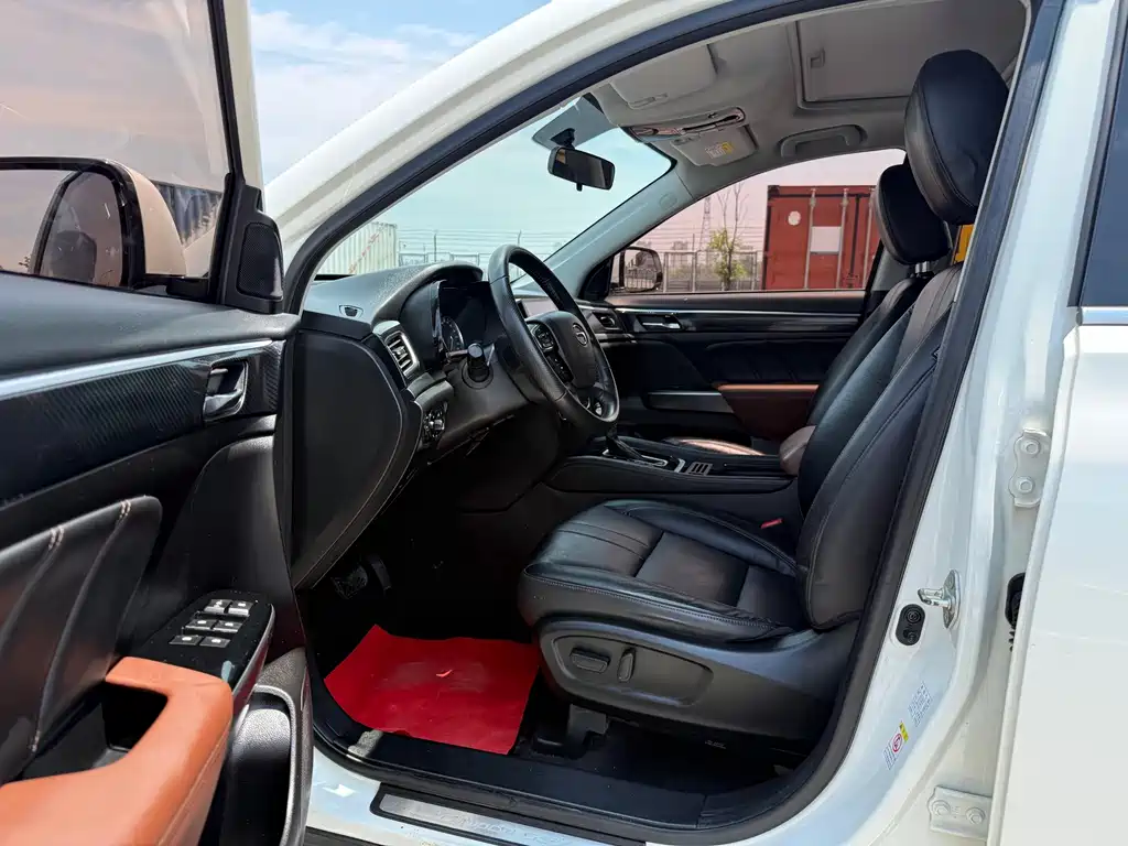 GAC Trumpchi GS7 280 T 2 WD Luxury