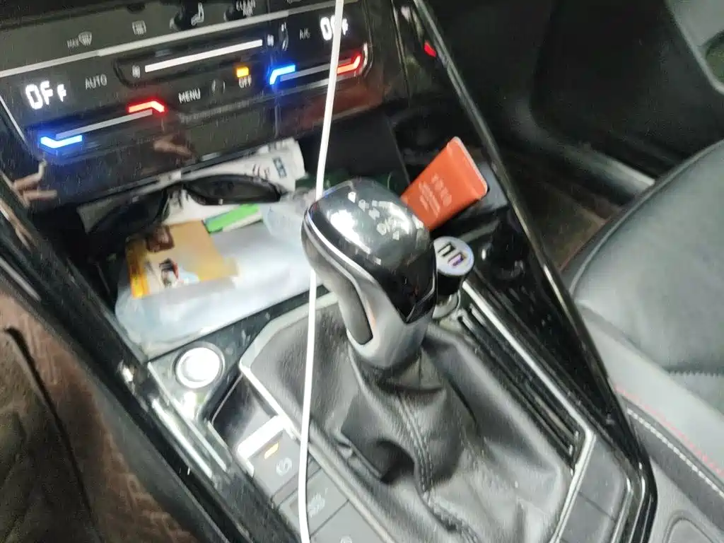 Tayron 330 TSI 2 WD Luxury Connected