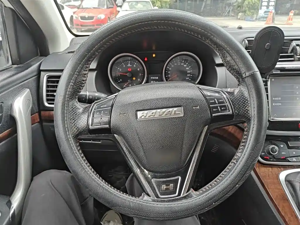 Haval H6 Red Label Sport 1.5 T Manual 2 WD Elite