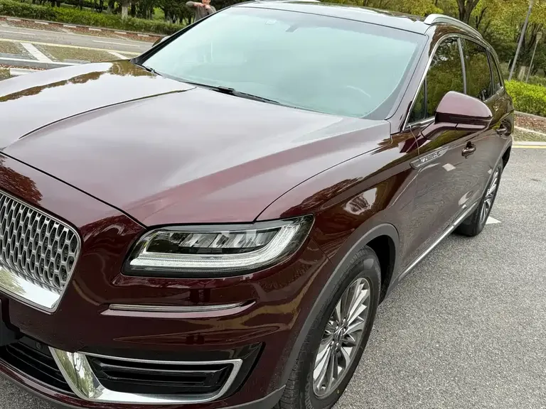 Lincoln Nautilus (Import) 2.0 T 2 WD Premium CN-V