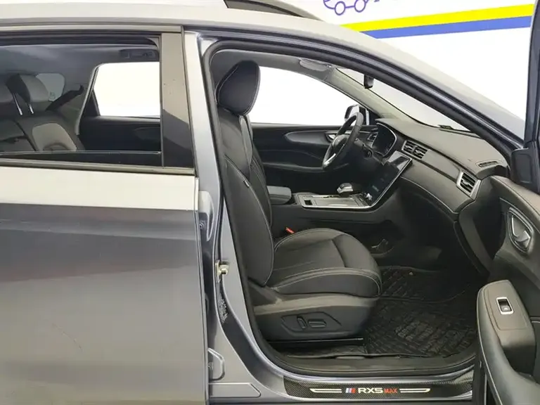 Roewe RX5 PLUS 300 TGI Auto Ali China Style Honor Qilin