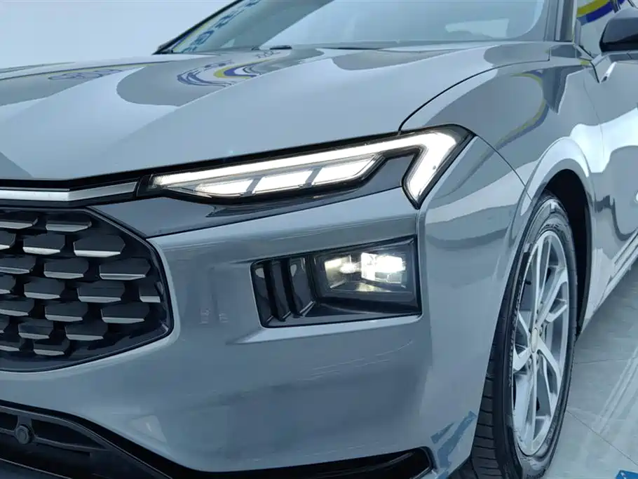 Mondeo Facelift EcoBoost 245 Luxury