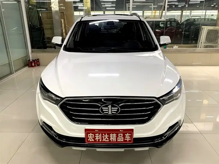 Besturn X40 奔腾X40 2019款 1.6 L 自动豪华型 国VI