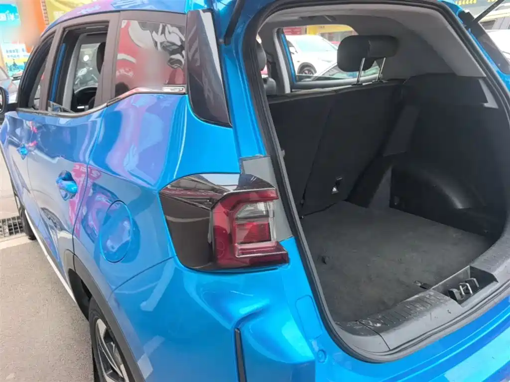 Xuanjie Pro 炫界Pro 2021款 1.5 T CVT劲尊版
