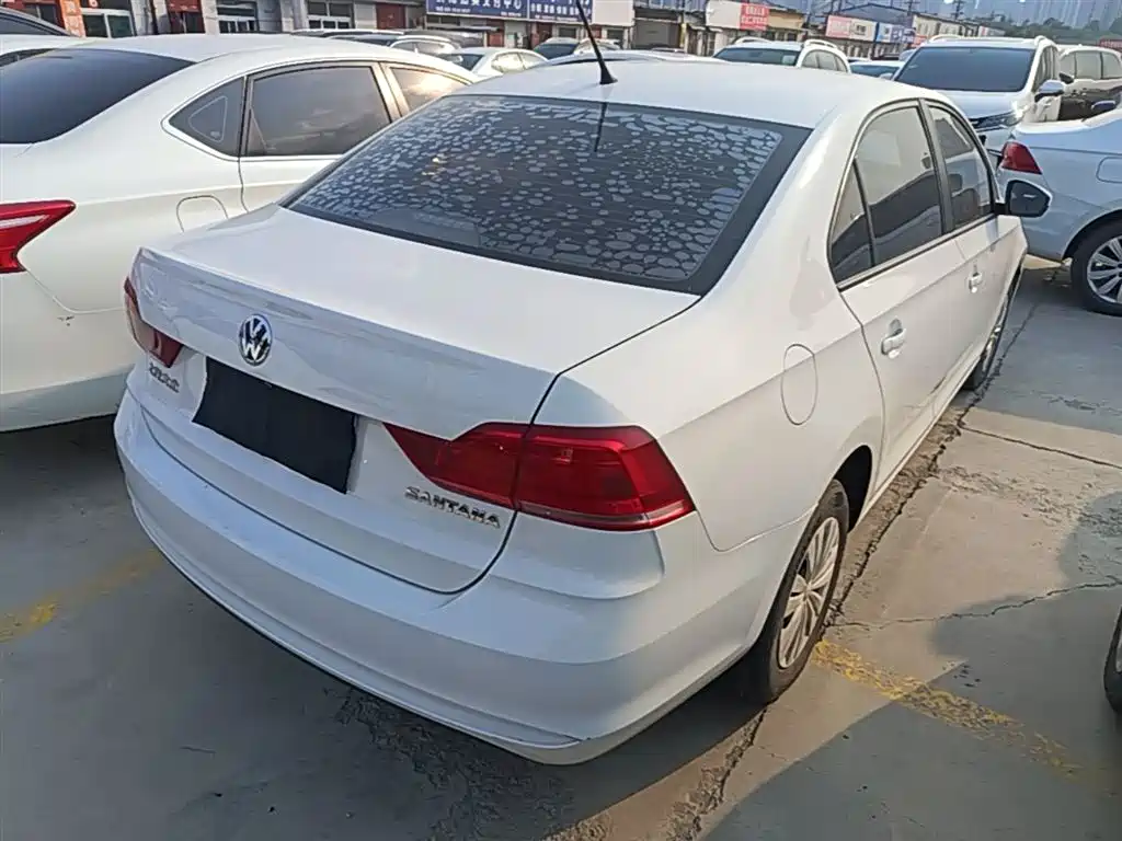 Santana 1.5 L Auto Style