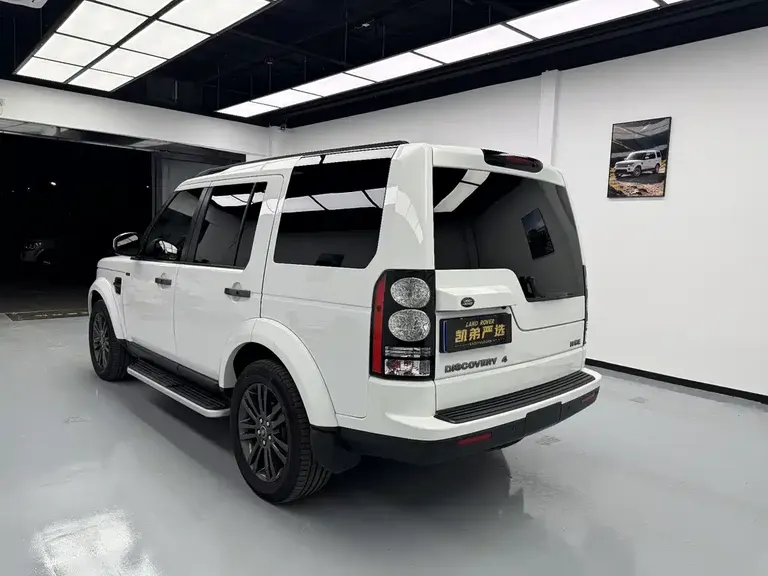 Land Rover Discovery 3.0 SC V6 SE