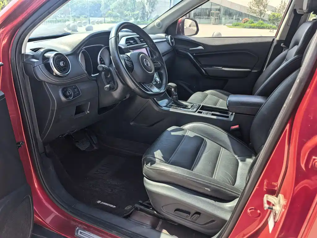Ruiteng 30 T Auto 4 WD Flagship
