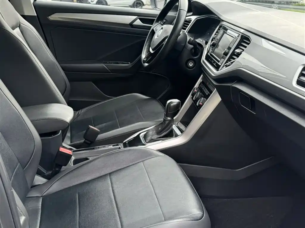 T-ROC 230 TSI DSG 2 WD Progressive