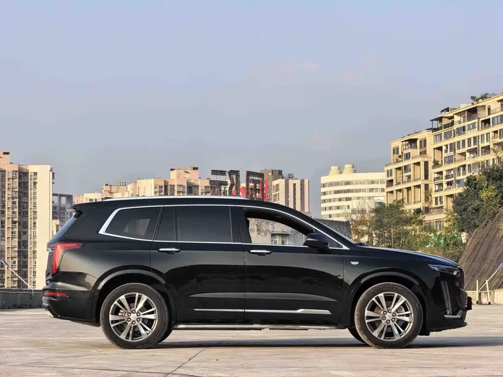 Cadillac XT6 28 T 6-seat 4 WD Luxury
