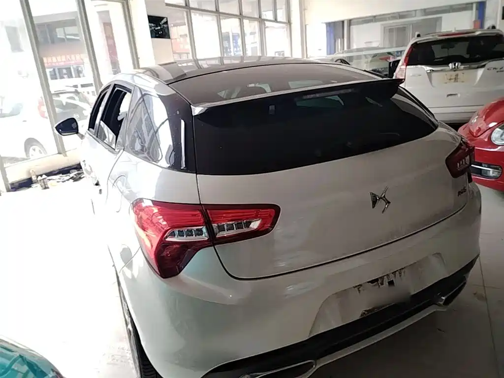 DS 5 1.6 T Graceful THP160