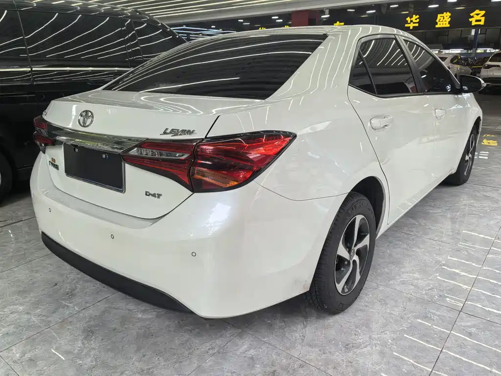 Levin Facelift 185 T CVT Elite CN-V