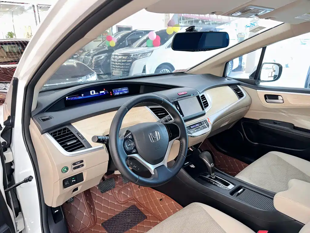 Jade 1.8 L Auto Comfort 5-seat