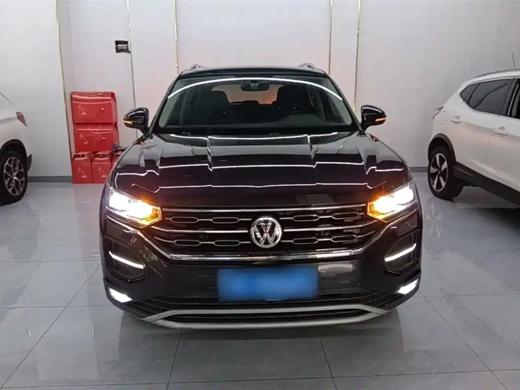 Tayron 330 TSI 2 WD Luxury Connected