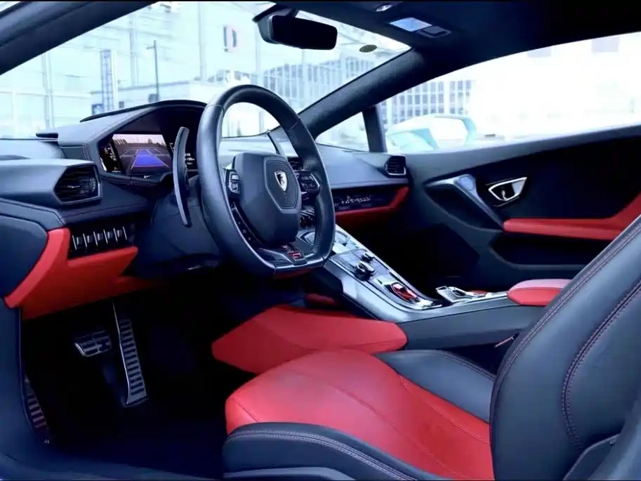 Huracán Huracán RWD Coupe