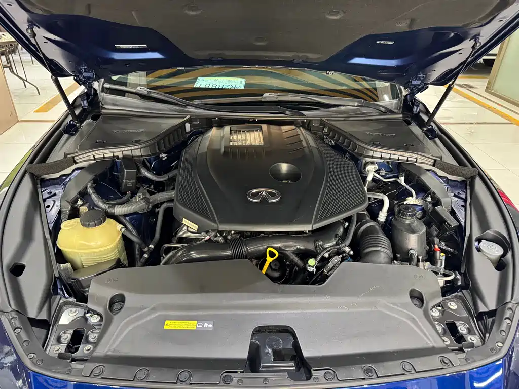 Infiniti Q50 L 2.0 T Progressive Enjoyment CN-VI