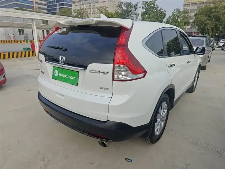Honda CR-V 2.4 L 4 WD Luxury