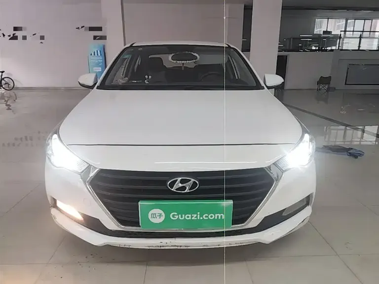 Hyundai Verna 1.4 L Auto Cool GLS