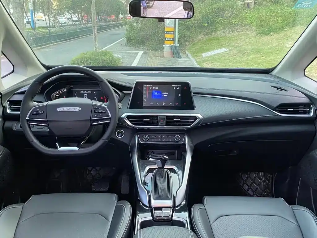 Maxus G50 1.5 T Auto Luxury