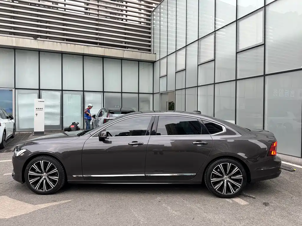 Volvo S90 B5 Smart Vision Luxury