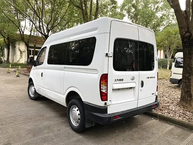 Xintu V80 新途V80 2014款 2.5 T 傲运通短轴中顶