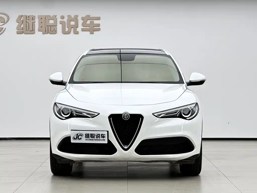 Stelvio 2.0 T 200 HP Elite