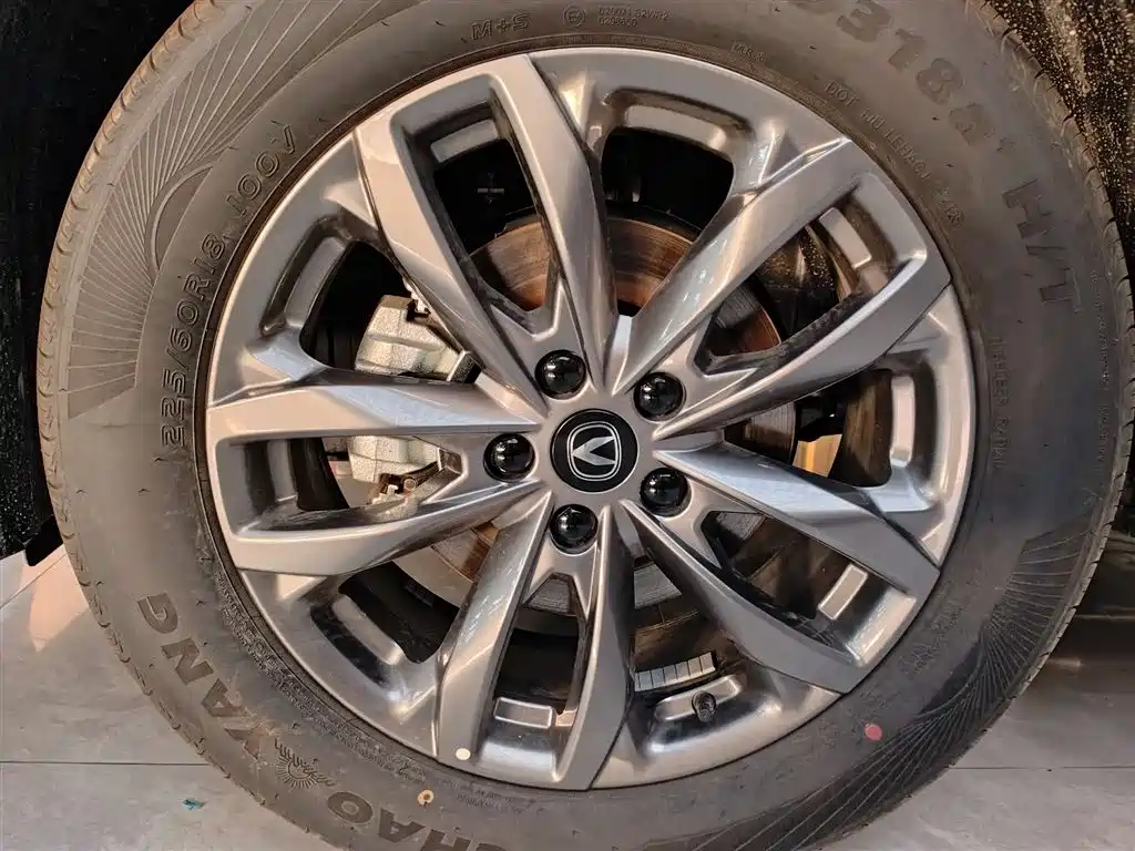 Changan CS55 PLUS 长安CS55 PLUS 2026款 第四代 新蓝鲸 1.5 T 精英型