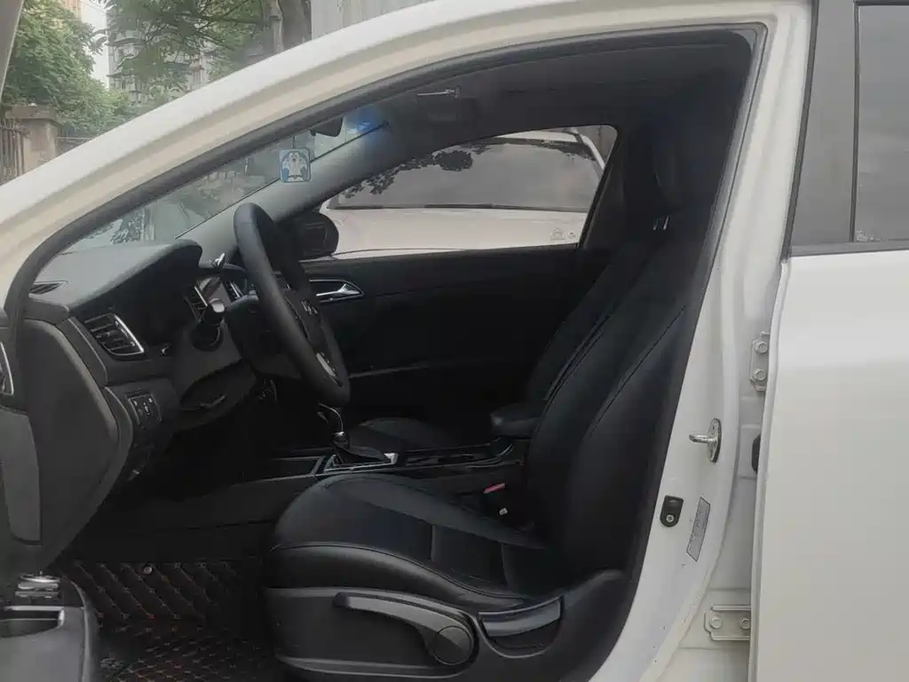 Mistra 1.8 L Auto Intelligent GLS