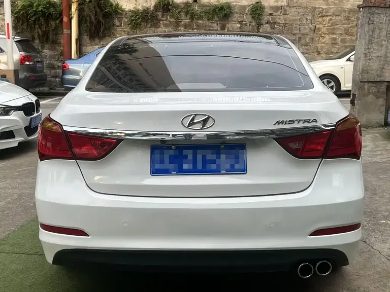 Hyundai Mistra 1.8 L Auto Intelligent GLS