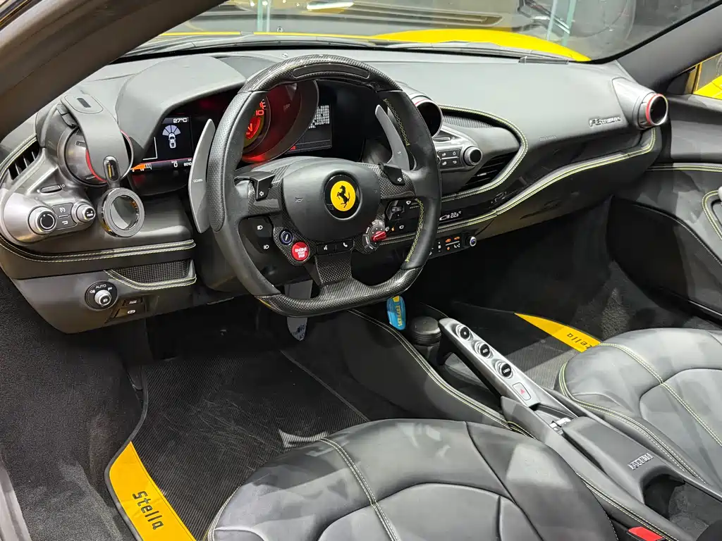 Ferrari F8 Tributo 3.9 T V8