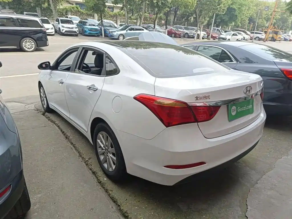 Mistra 1.8 L Auto Intelligent GLS