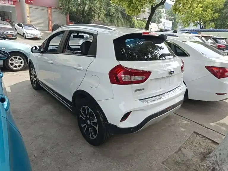 Geely Vision X3 1.5 L Auto Elite