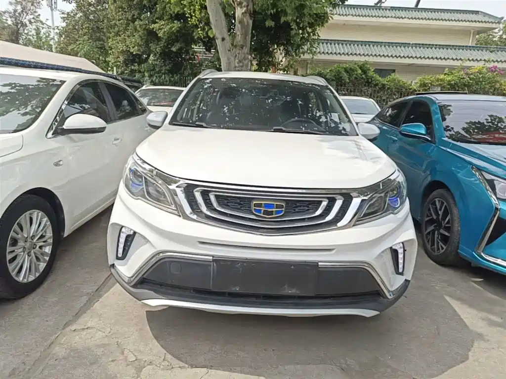 Vision X3 1.5 L Auto Elite
