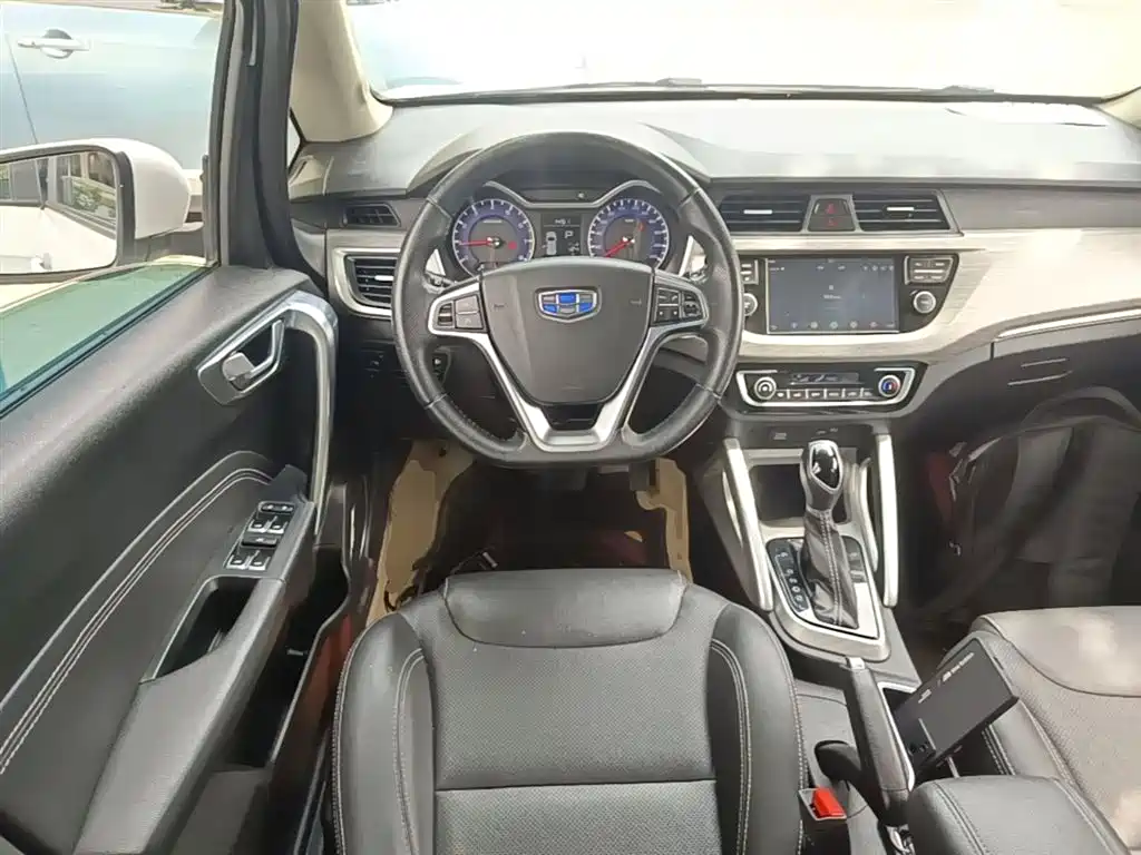 Vision X3 1.5 L Auto Elite