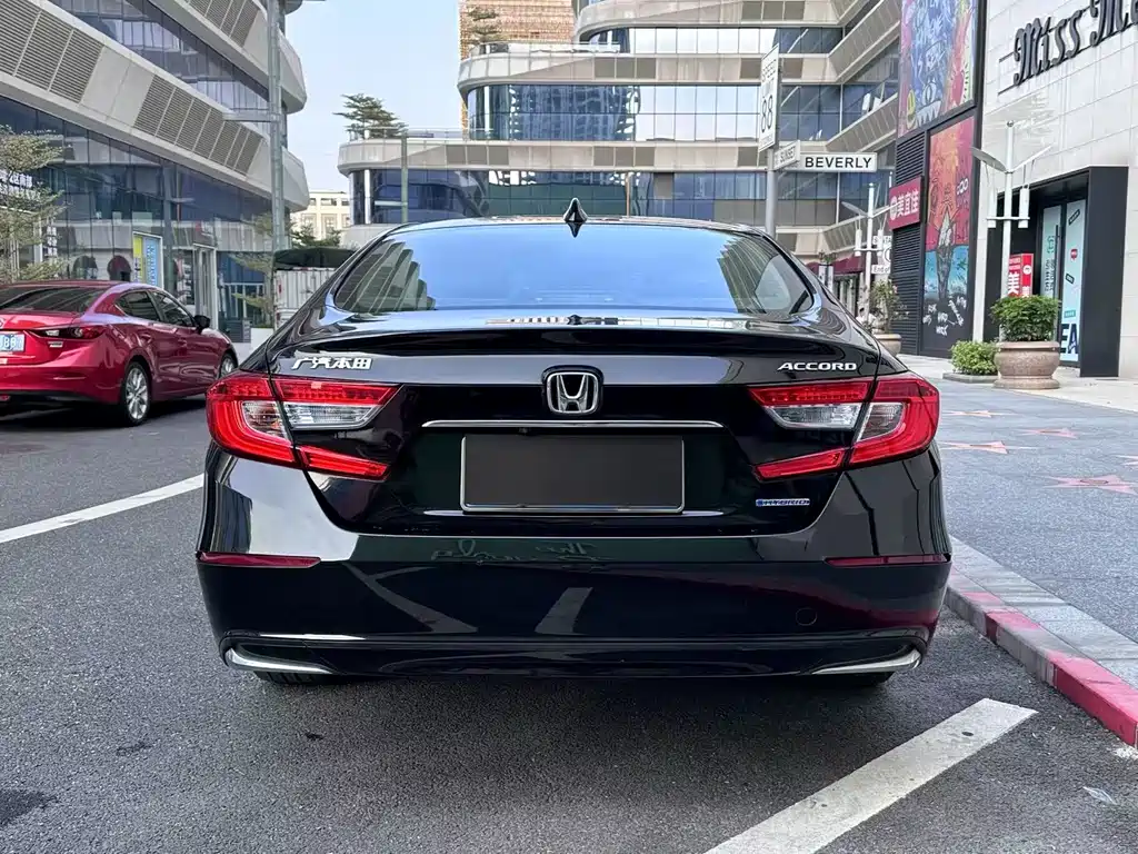 Accord Sharp· Hybrid 2.0 L Sharp Leading CN-VI