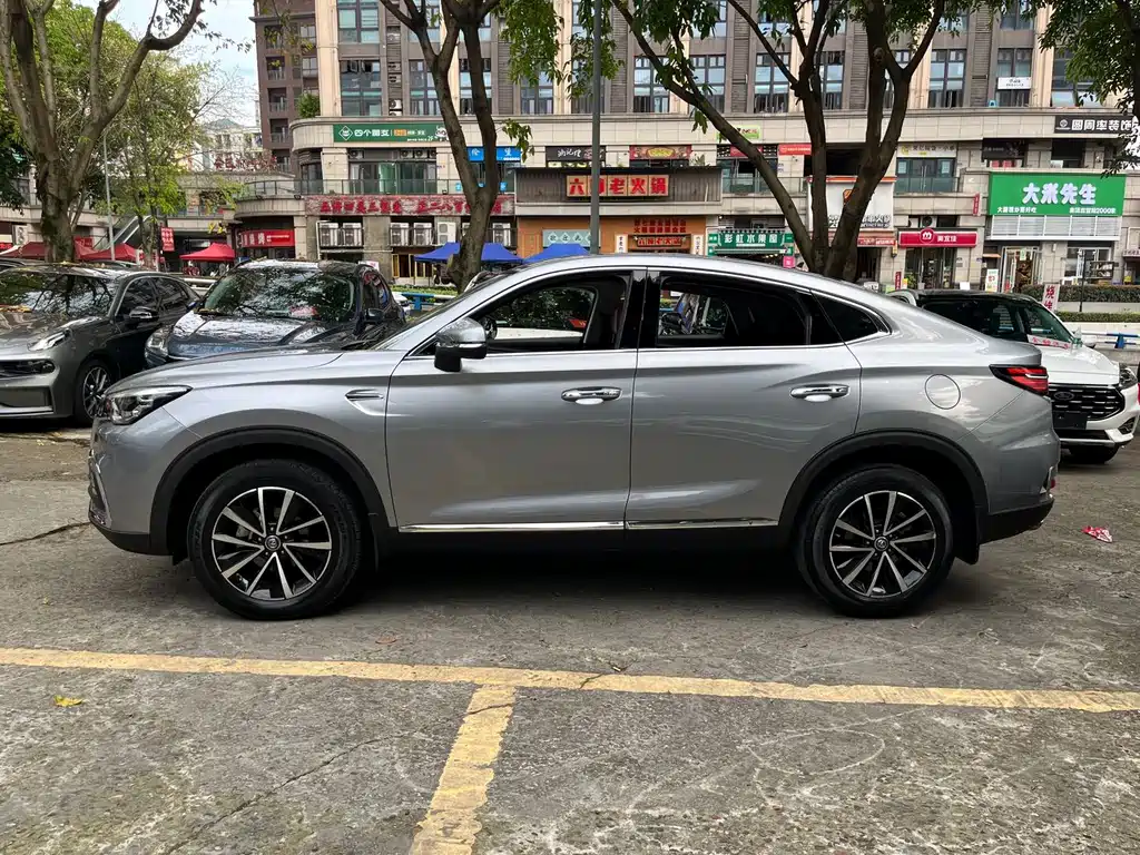Changan CS85 Coupe 1.5 T DCT CN-VI