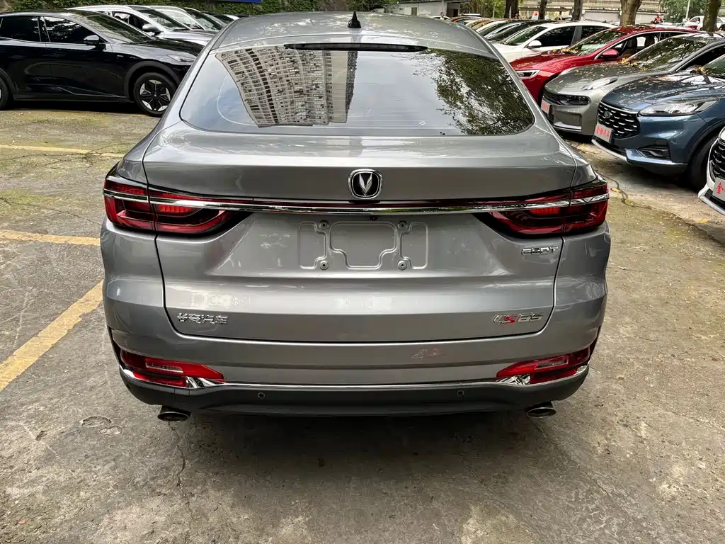 Changan CS85 Coupe 1.5 T DCT CN-VI