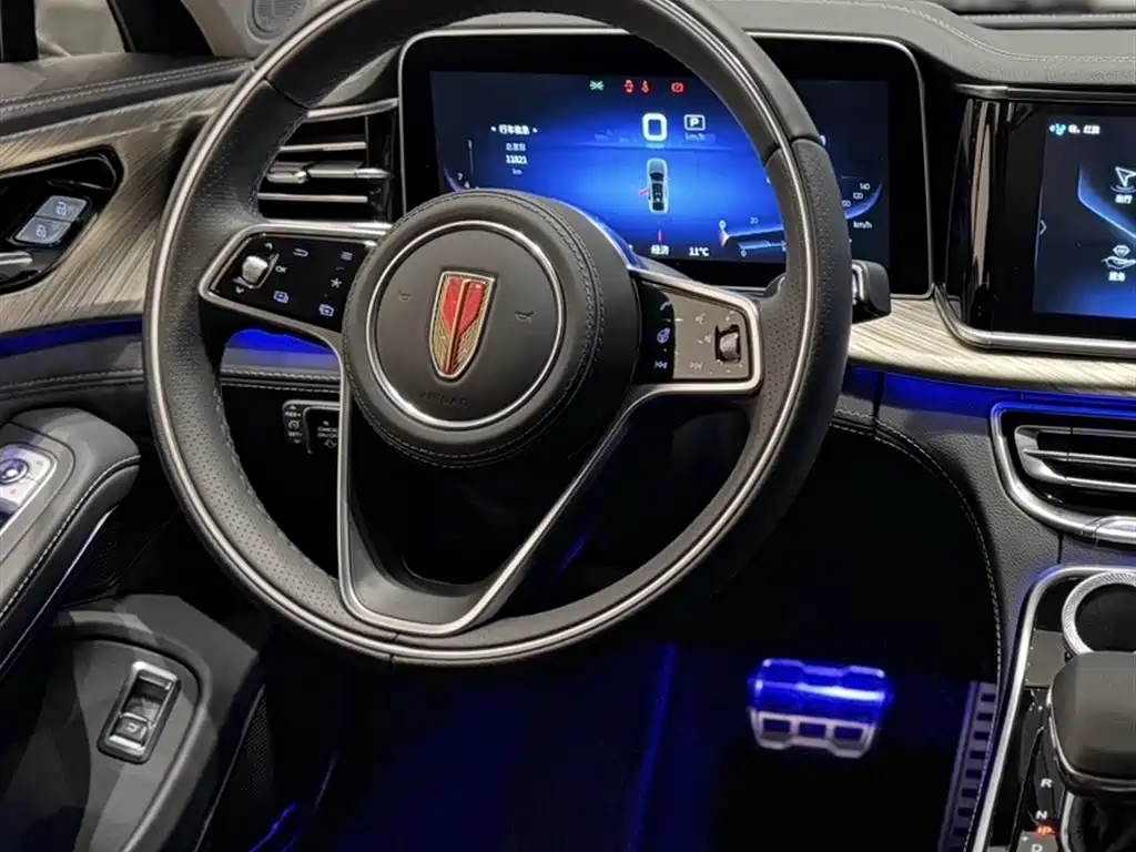Hongqi H9 2.0 T Connected Flagship