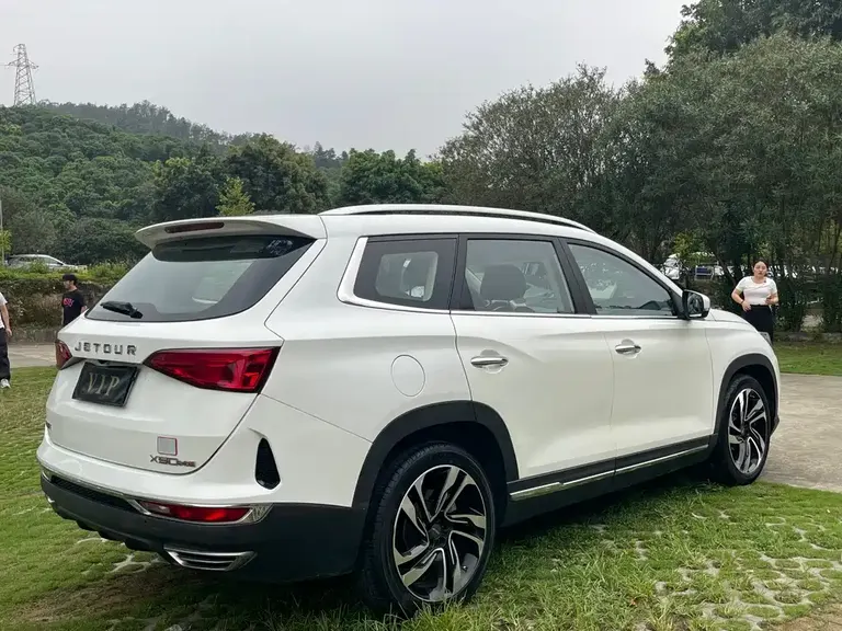 Jetour X90 捷途X90 2019款 1.5 T DCT智享型 6座 国VI