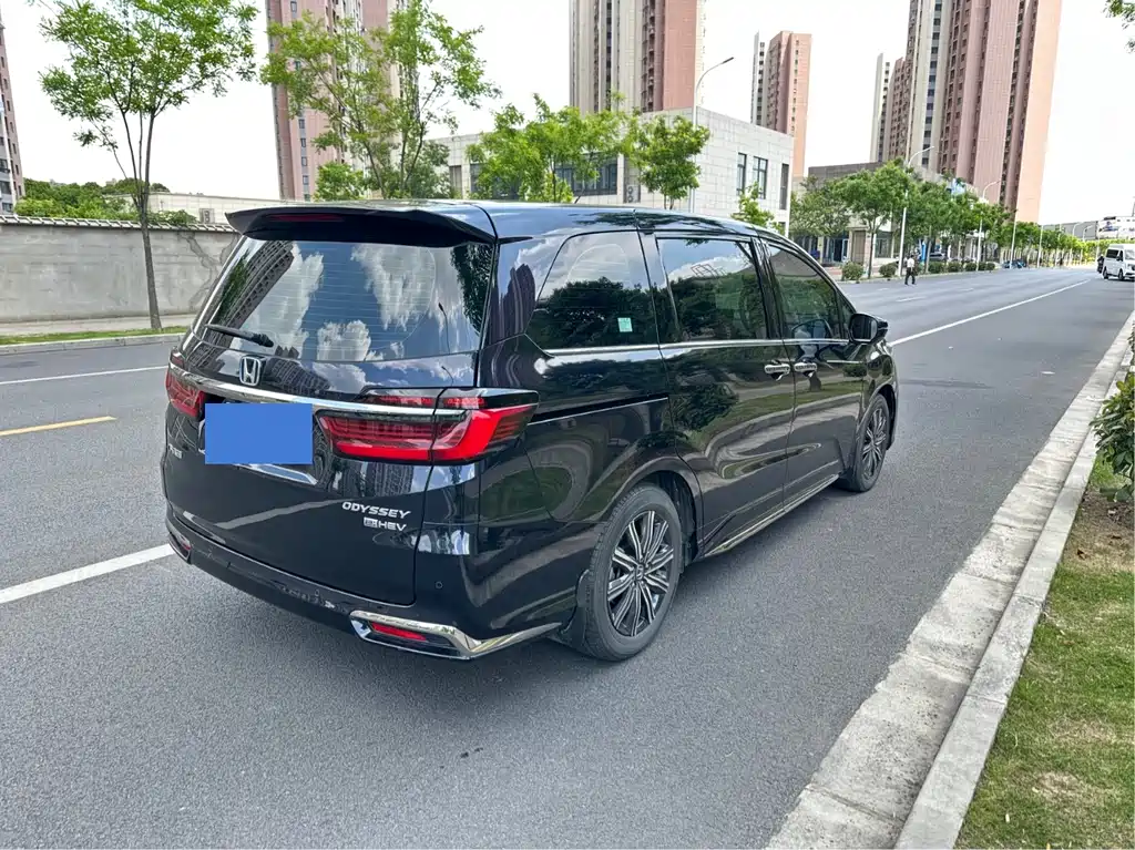 Odyssey 2.0 L e:HEV Sharp· Leading Enjoyment