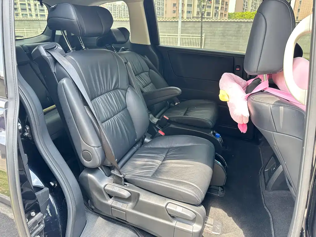Odyssey 2.0 L e:HEV Sharp· Leading Enjoyment