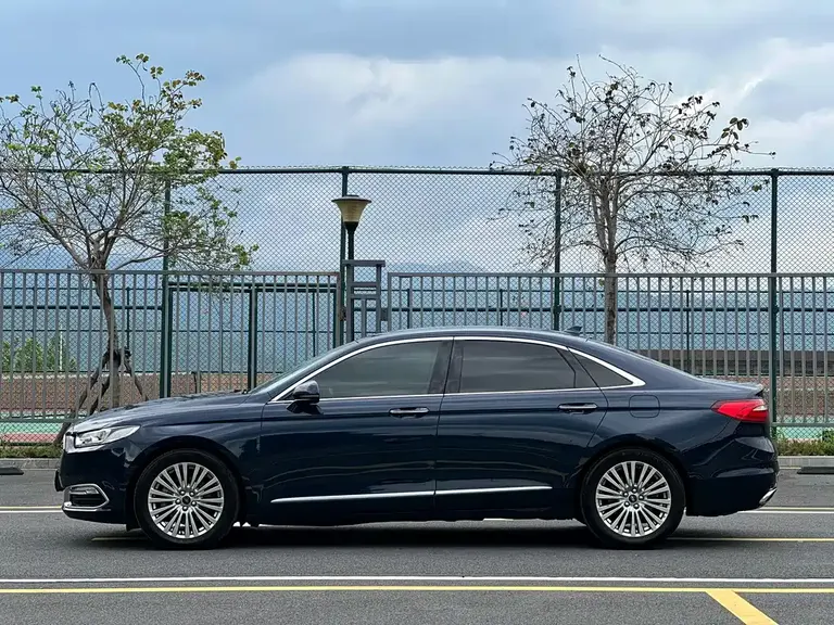 Ford Taurus EcoBoost 245 Luxury