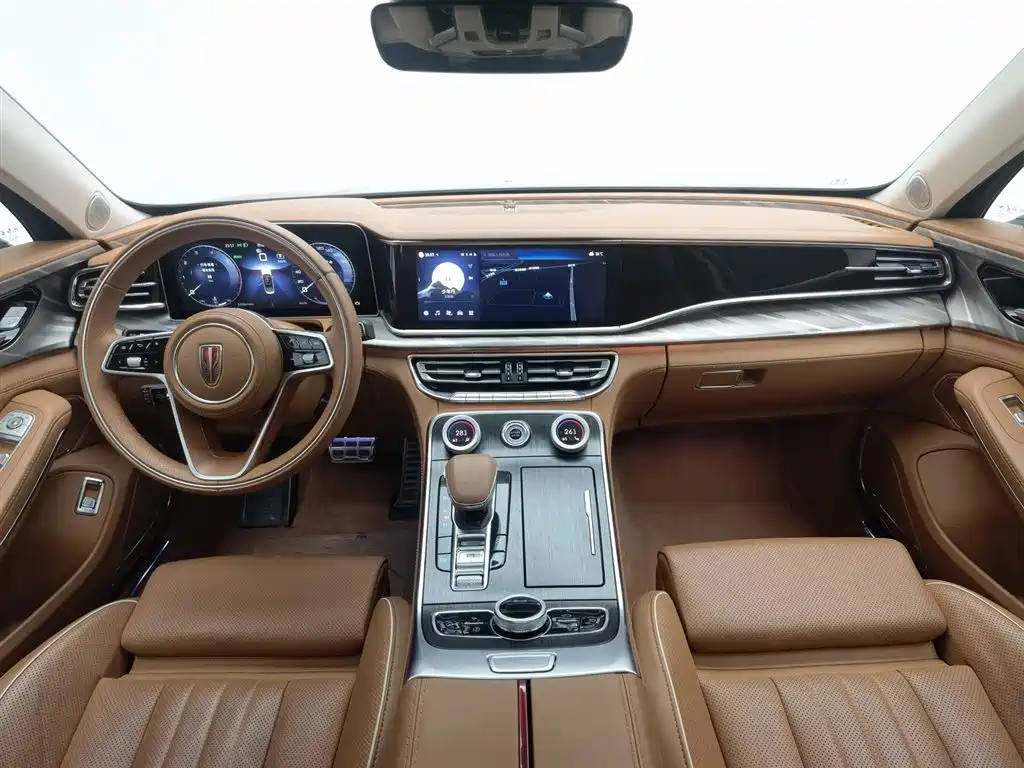 Hongqi H9 2.0 T Connected Flagship Enjoyment