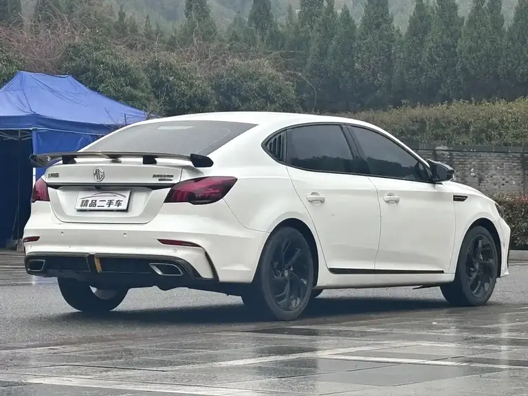 MG6 Pro 1.5 T Auto Leading Trend Luxury